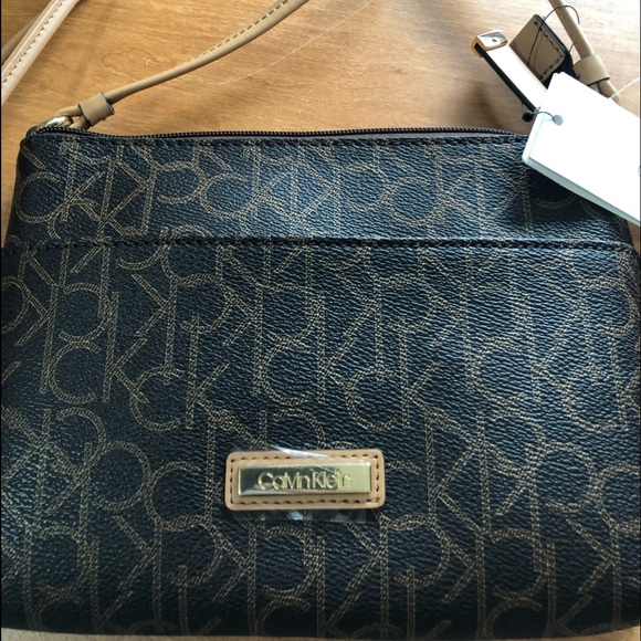 Calvin Klein Handbags - NWT CALVIN KLEIN PURSE  *